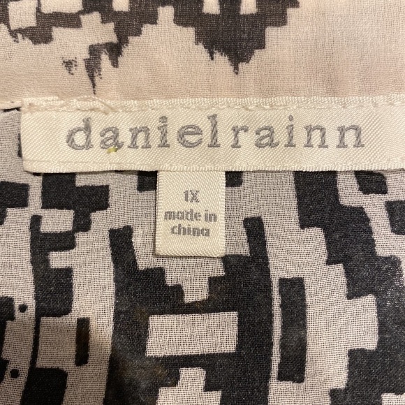 g womens Daniel Rainn casual sleeveless button up plus size shirt 1X - Picture 3 of 3